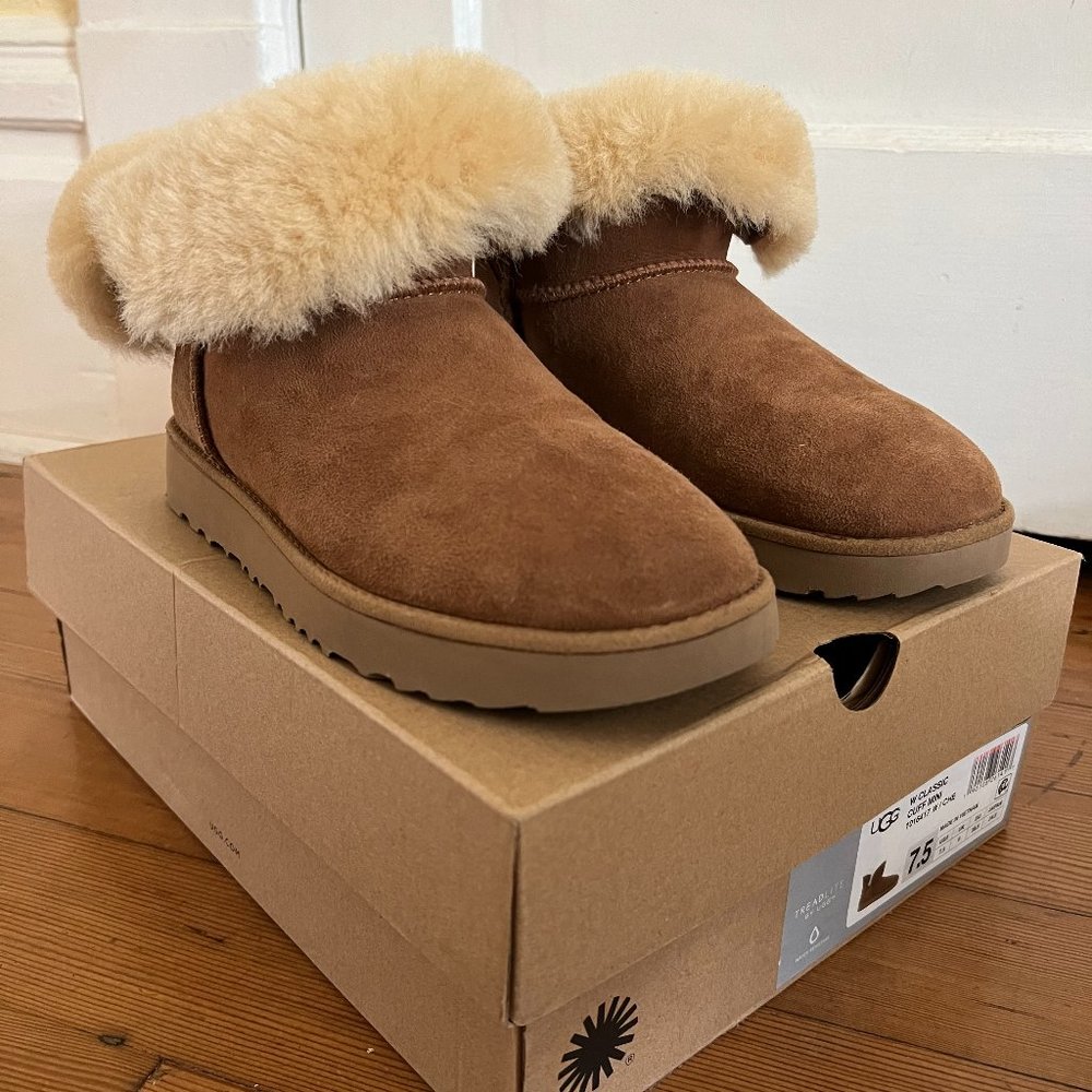 UGG Womens W Classic Cuff Mini